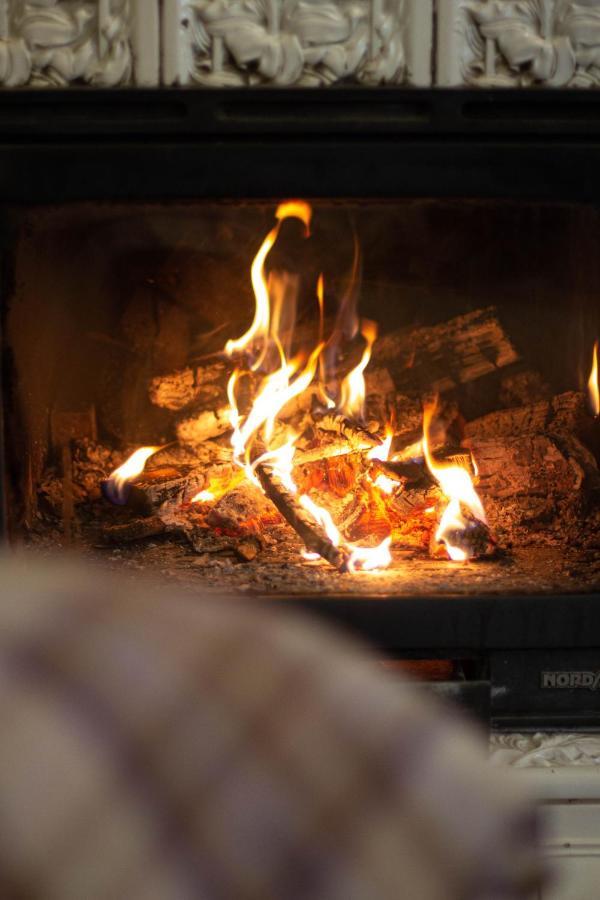 Flat In Cottage Close To The Centre Parking, Wifi, Bbq Liov Exterior foto
