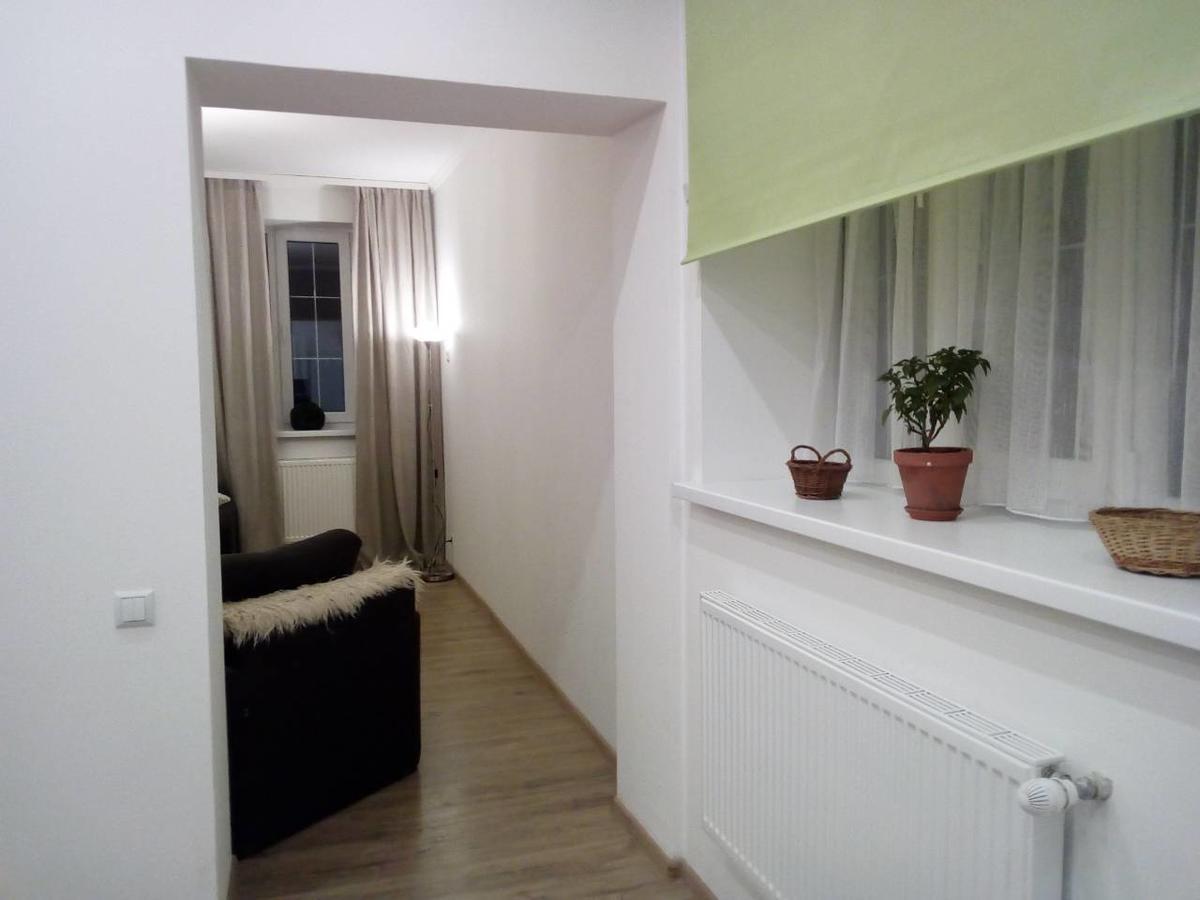 Flat In Cottage Close To The Centre Parking, Wifi, Bbq Liov Exterior foto